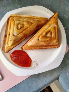 Jaffle Curry Puffs - Step 8